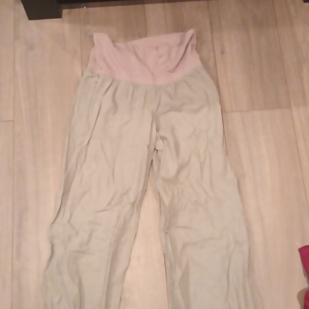 Old Navy pants